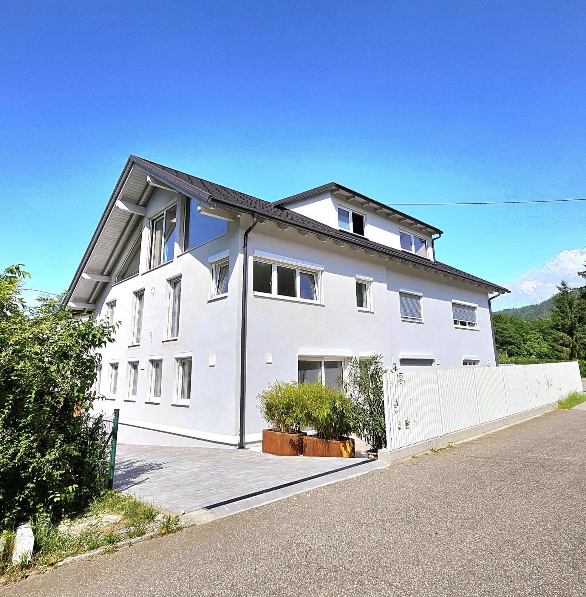 "Casa Antonio" 3 Gehminuten Strandbad Sekirn, Inkl Seezugang Luaran gambar